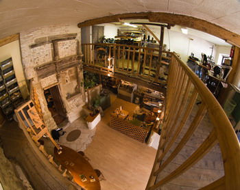 Atelier piquage à l'étage